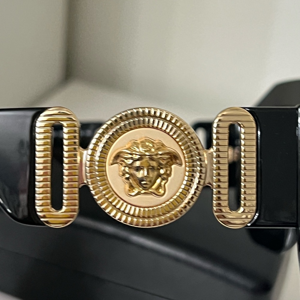 Versace Black Angular Sunglasses - image 5